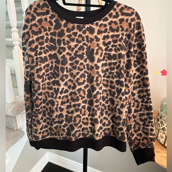 Leopard Print Women's Sweater - Picture 1 of 6
